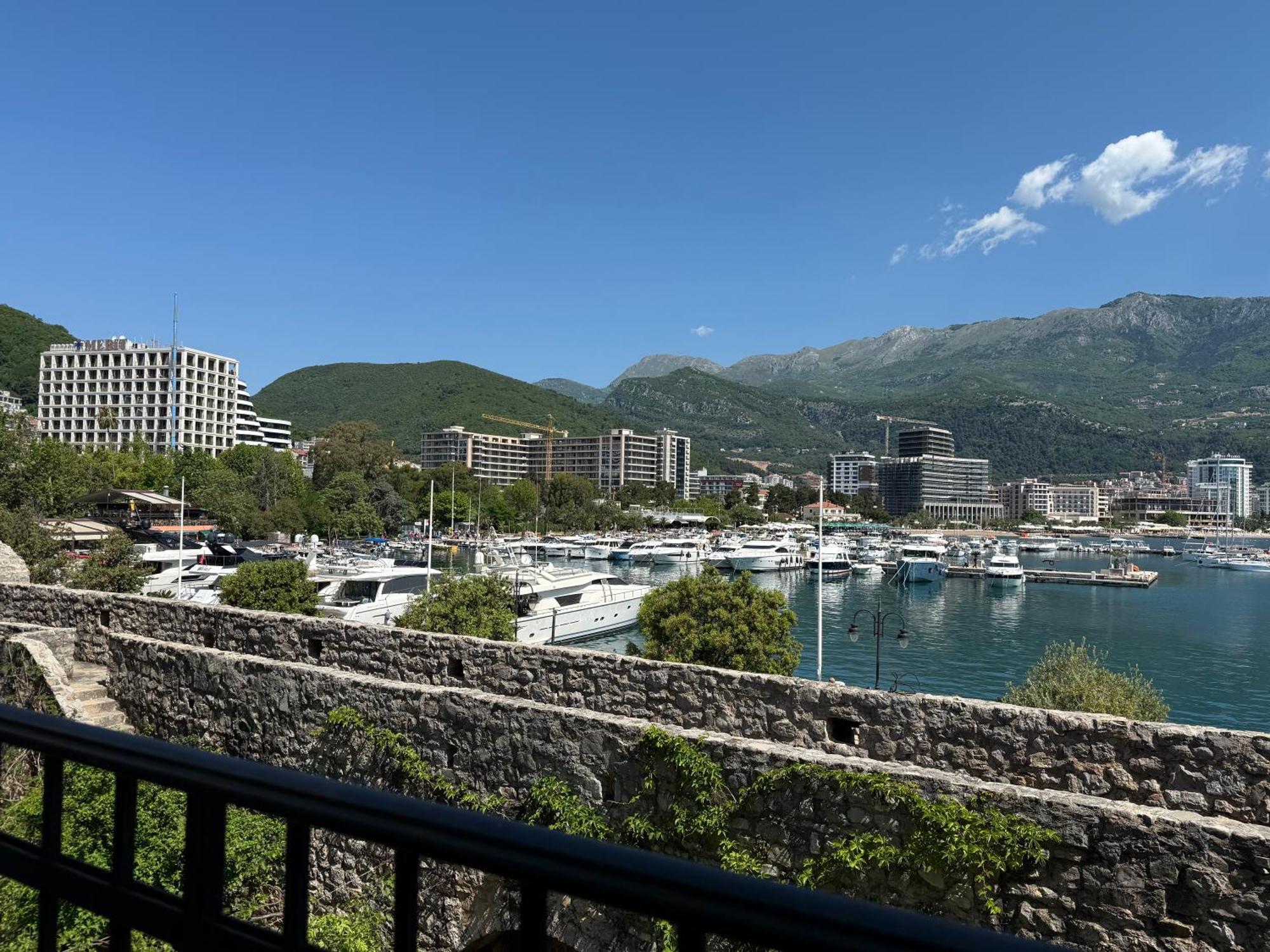 Apartments Aleksic Old Town Budva Luaran gambar