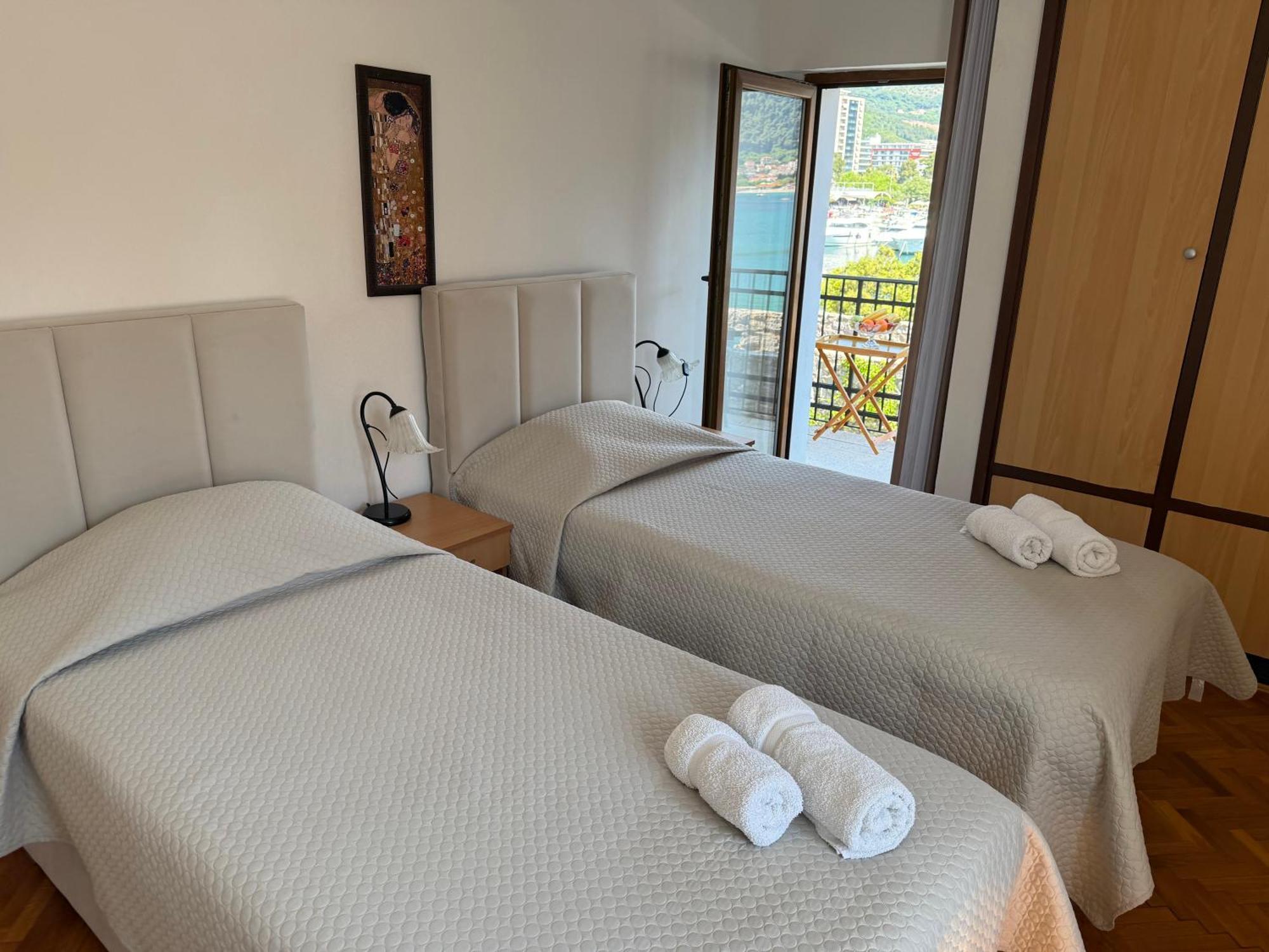 Apartments Aleksic Old Town Budva Luaran gambar
