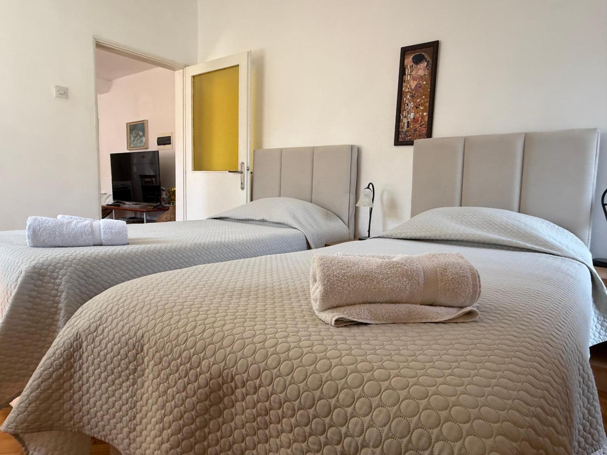 Apartments Aleksic Old Town Budva Luaran gambar